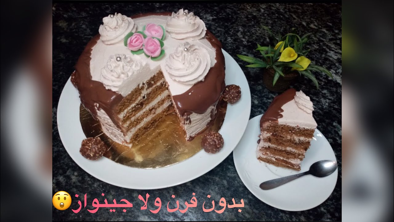 وداعاً للفرن كيكة المقلاة في دقائق قليلة خفيفة وإسفنجية بأبسط المكونات