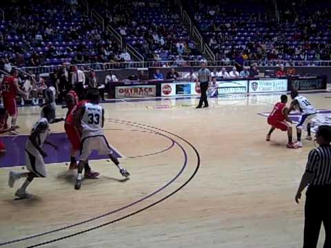 Weber State basketball 2010 Lindsey Hughey for 3 v...