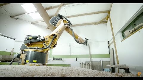 Workplace 4.0 | Part 2 - Robots in the carpentry shop