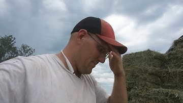 FDWB - Pallets on NH Balewagon - Does that work?