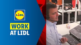 A Lidl Day In The Life Of Hendrik, Customer Service