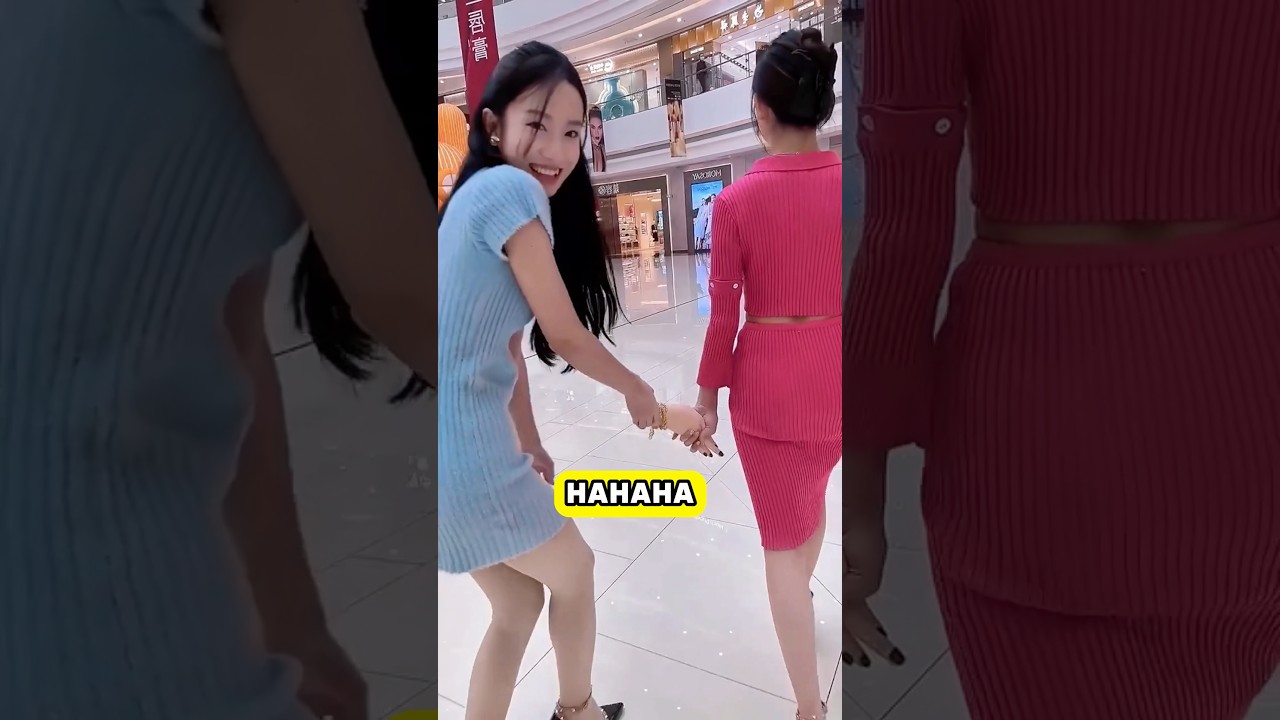Use fake hands to prank your best friend and see when she discovers
