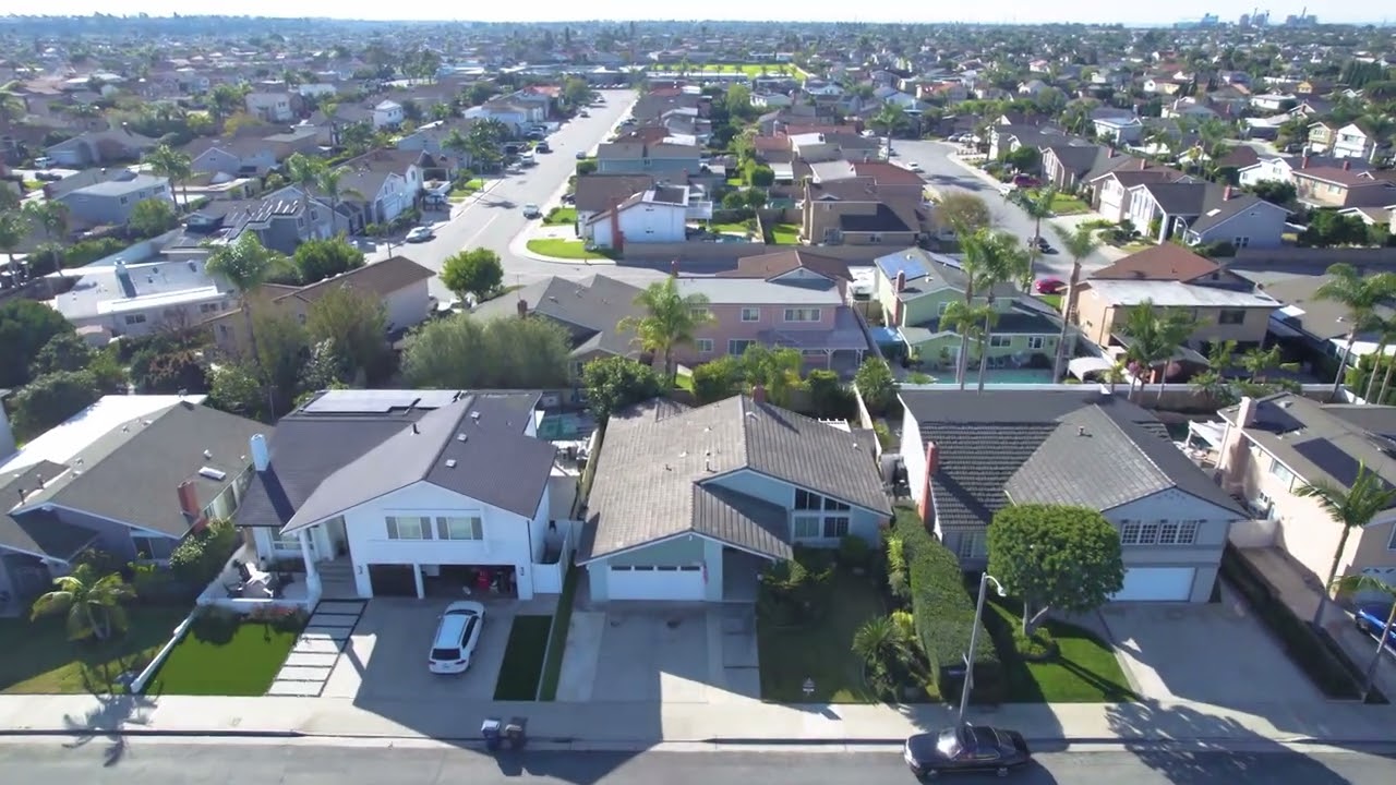 9642 Olympic Dr., Huntington Beach CA