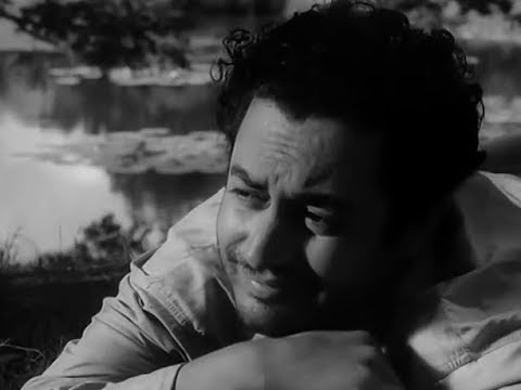 Ye hanste hue phool (Pyaasa) - Opening scene of Pyaasa (1957)