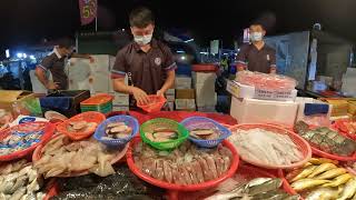 0827-8阿根廷魷魚超大隻！客人看到那麼大隻通通搶光光！全晟海產嘉義趙又廷 週六雲林斗南夜市 #嘉義趙又廷 #全晟海產 #週六雲林斗南夜市 #海鮮拍賣 #海鮮叫賣