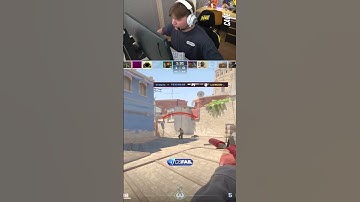 s1mple clears mid 😎 #s1mple #cs2 #twitchclips