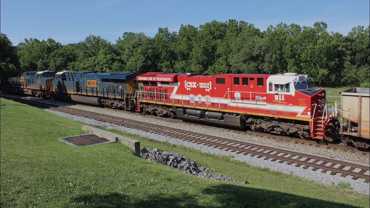 CSX C783 with 911 “Honoring our first responders” At Martinsburg WV ...