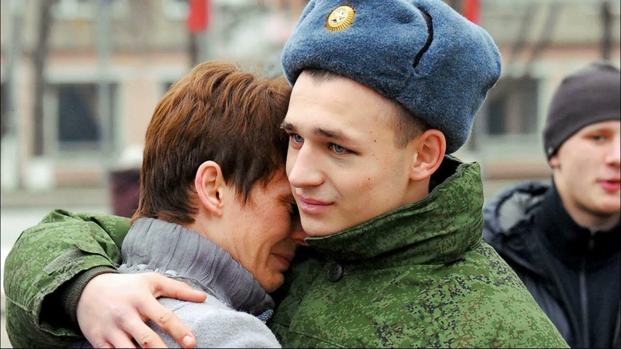 Мать троих детей. Срочника спасла мама. Камера. Срочника спасла мама. Срочника спасла мама.