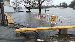 Inondations à Saintes: Saint-Sorlin, un mini-port submergé