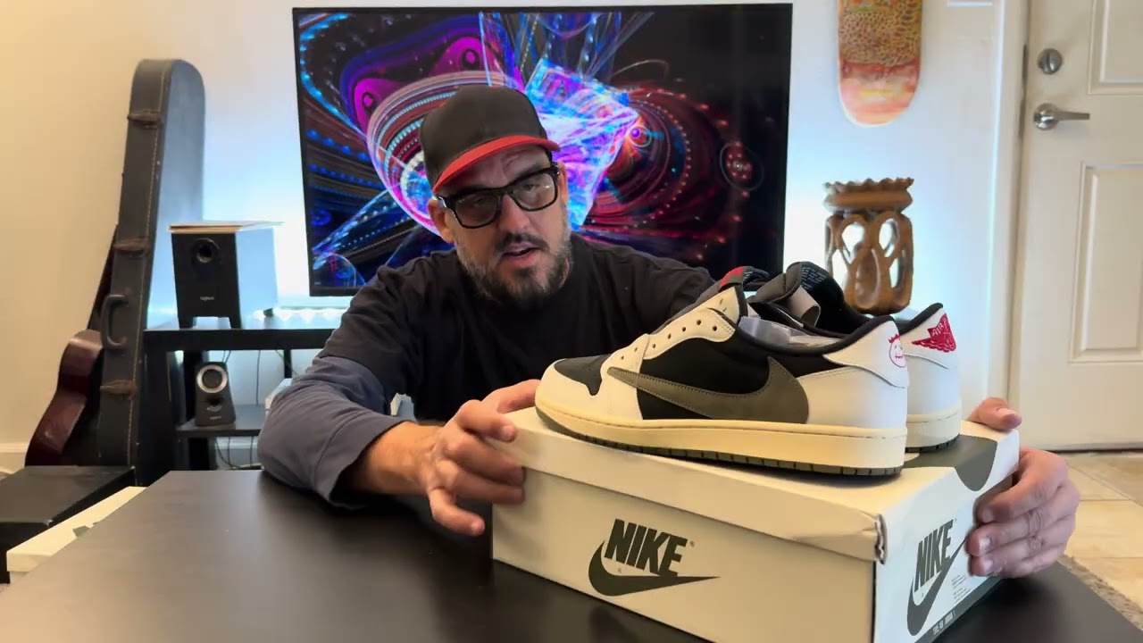 Travis Scott x Wmns Air Jordan 1 Retro Low OG SP 'Olive' This one looking perfect! So nice 🔥