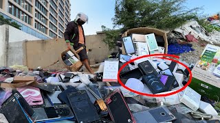 😍🤑I Found Many Broken Phone \u0026 More from Garbage Dumps !! Restore Realme C35 Cracked