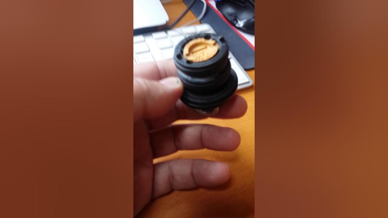 19992004 Land Rover stuck coolant cap removal YouTube