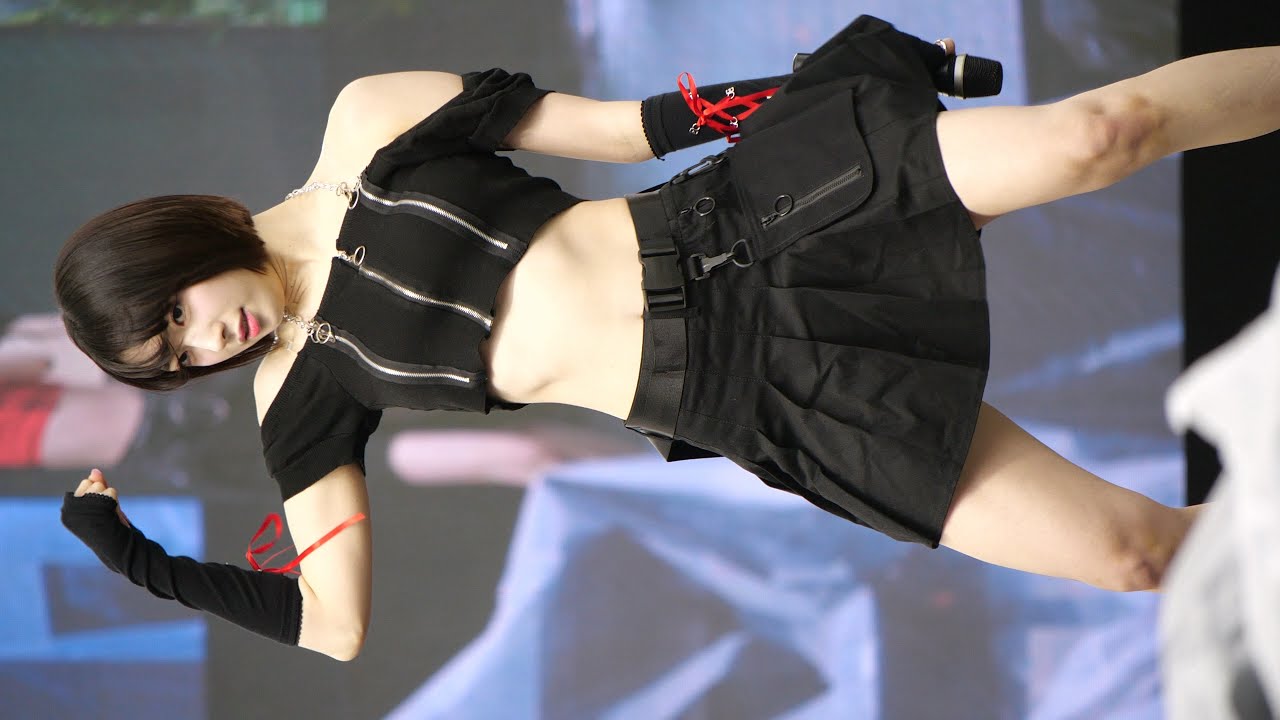 230506 하이키(H1-KEY) 리이나(RIINA) - ATHLETIC GIRL [2023 하동세계차엑스포] 직캠/Fancam ...