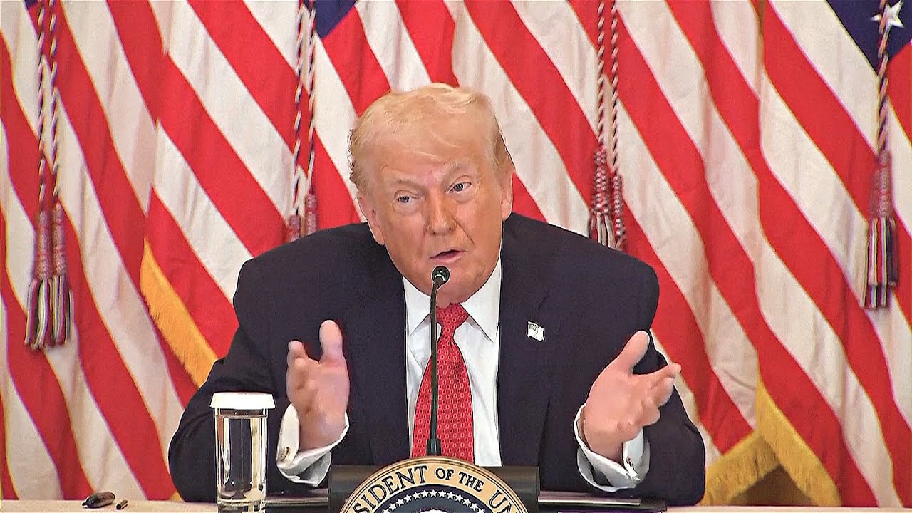 Трамп обвинил Данию в том, что та не смогла убрать «российскую угрозу» из Гренландии