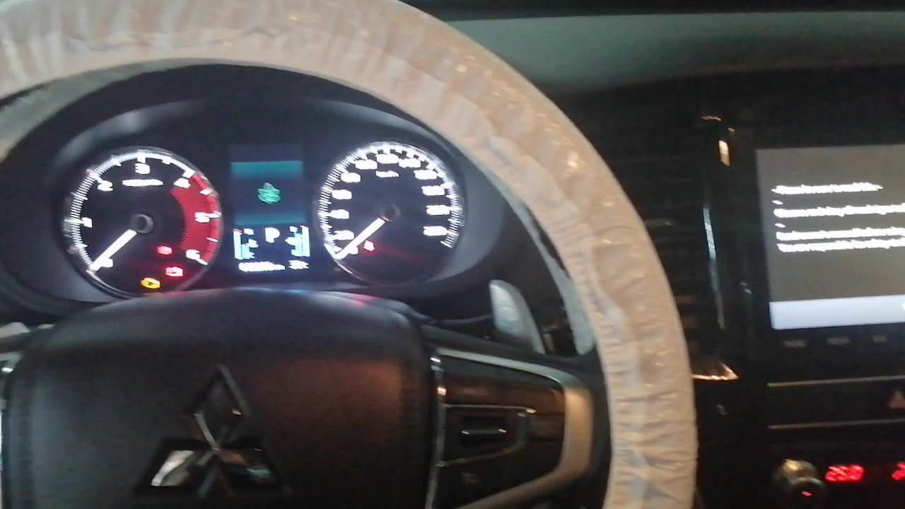 Mitsubishi montero 2020 headunit monitor lcd touch screen malfunction