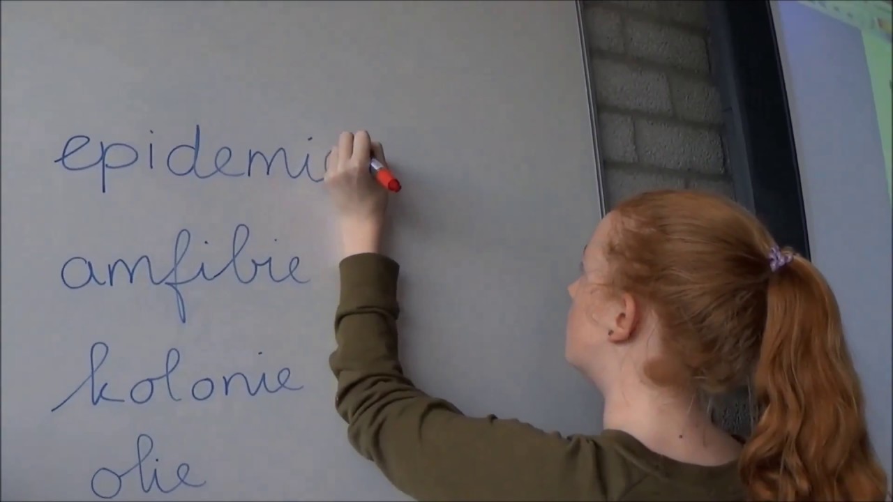 Meervoud van zelfstandige naamwoorden waarbij de klemtoon belangrijk is