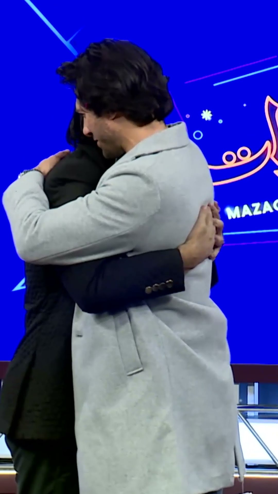 Emmad Irfani Entry | Hug Moment ? #mazaqraat #shortsviral #shorts #imranashraf