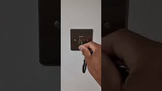 how to test the emergency light