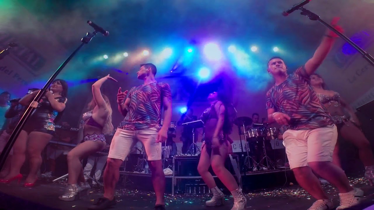 CLAVITO Y SU CHELA - NO ME VAYAS A OLVIDAR @ CONCIERTO OFICIAL