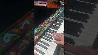 G major scale left hand fingering