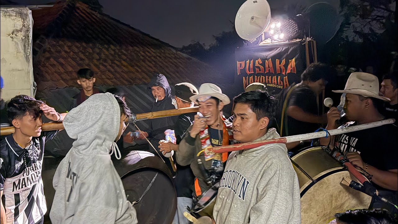 Kembang Gadung Medley!! Serunya Bangunin Sahur Khas Bandung Timur - Tanjidor Pusaka Mandhala Grup