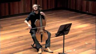 Steuart Pincombe Plays Bach Prelude 