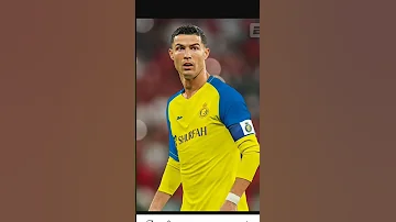 كرستيانو رونالدو يقرأ اغنيه يامن صليت بكل الانبياء 
