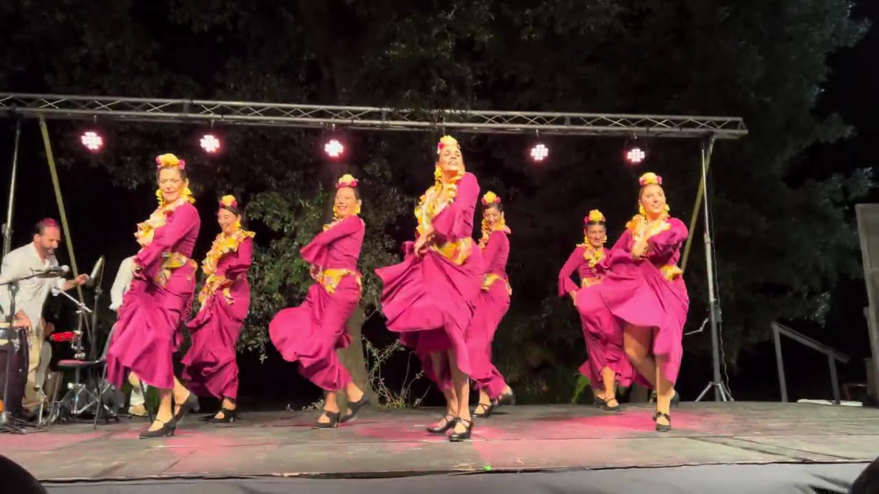 Sevillanas Ya huele a Feria