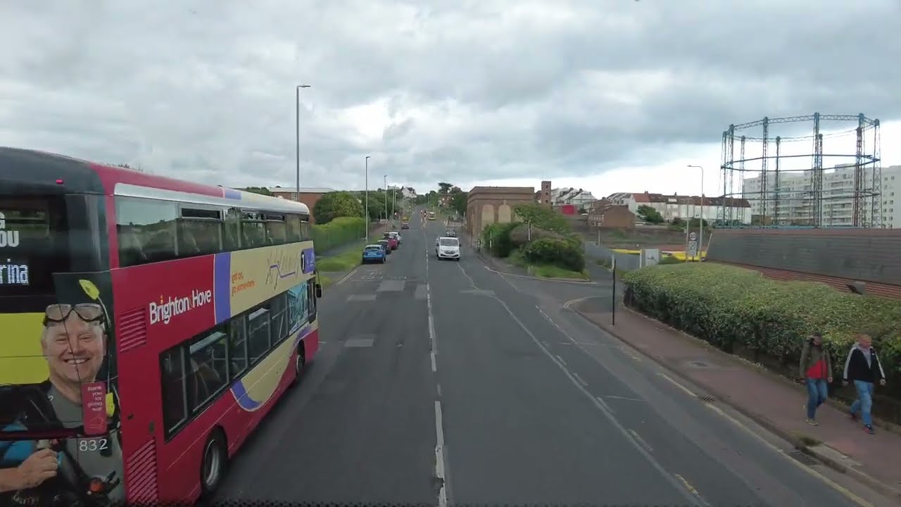 Bus 47, Brighton Railway Station - Brighton Marina (Marina Cinema) 