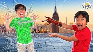 spider man across the spider verse and more pretend play