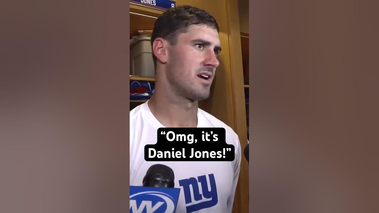 How did Daniel Jones keep a straight face? 💀 