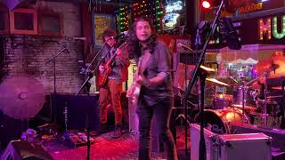 Alex Kilroy - Crossroads Live at Tin Roof, Nashville,TN