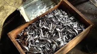 China Import, China Quality Control: American Self Closing Hinges / Production 1