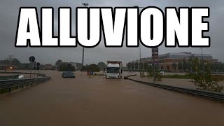 ALLUVIONE NEL MILANESE (ESONDANO SEVESO, LAMBRO E NAVIGLIO)