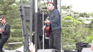 Mat Kearney performing "Closer to Love" at Alice's Summerthing 2015 LIVE