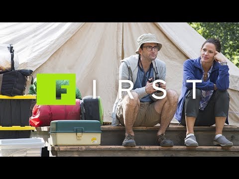 HBO&#039;s Camping Sneak Peek: Jennifer Garner is Instagram Famous - IGN First