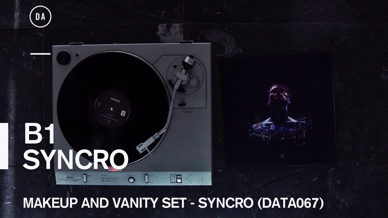 Makeup & Vanity Set - SYNCRO