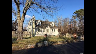 Homes for Sale - 14 Waverly Rd, Shirley, NY