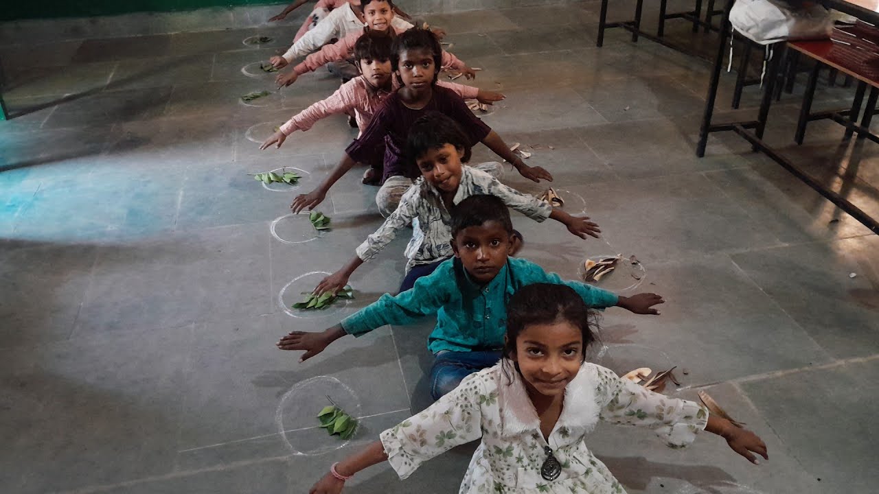 मन लगाकर सुनो ध्यान से।चूक गए तो गए गेम से🤣🤹‍♂️