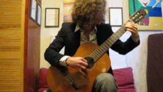 "Nights In White Satin" - solo classical guitar version by Dave Bosher GUITAR LESSONS NOW AVAILABLE chords
