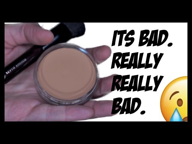 THE WORST FOUNDATION IVE EVER TRIED!!!!