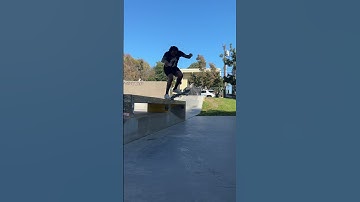 Crooked grind nollie frontside flip. These are so tough for me. #skateboarding