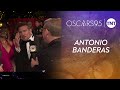 Antonio Banderas en la Alfombra Champagne | Oscars ® 2023