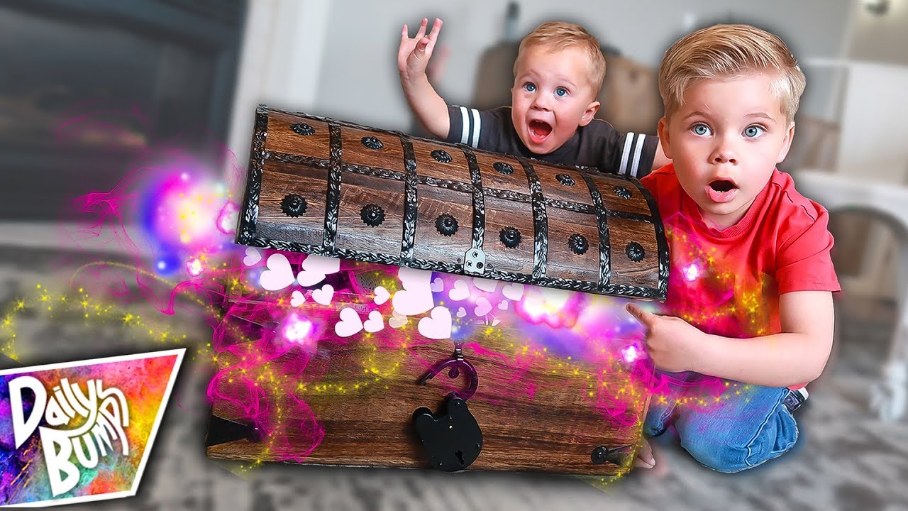 We Found A Valentine's Treasure Chest! ✨