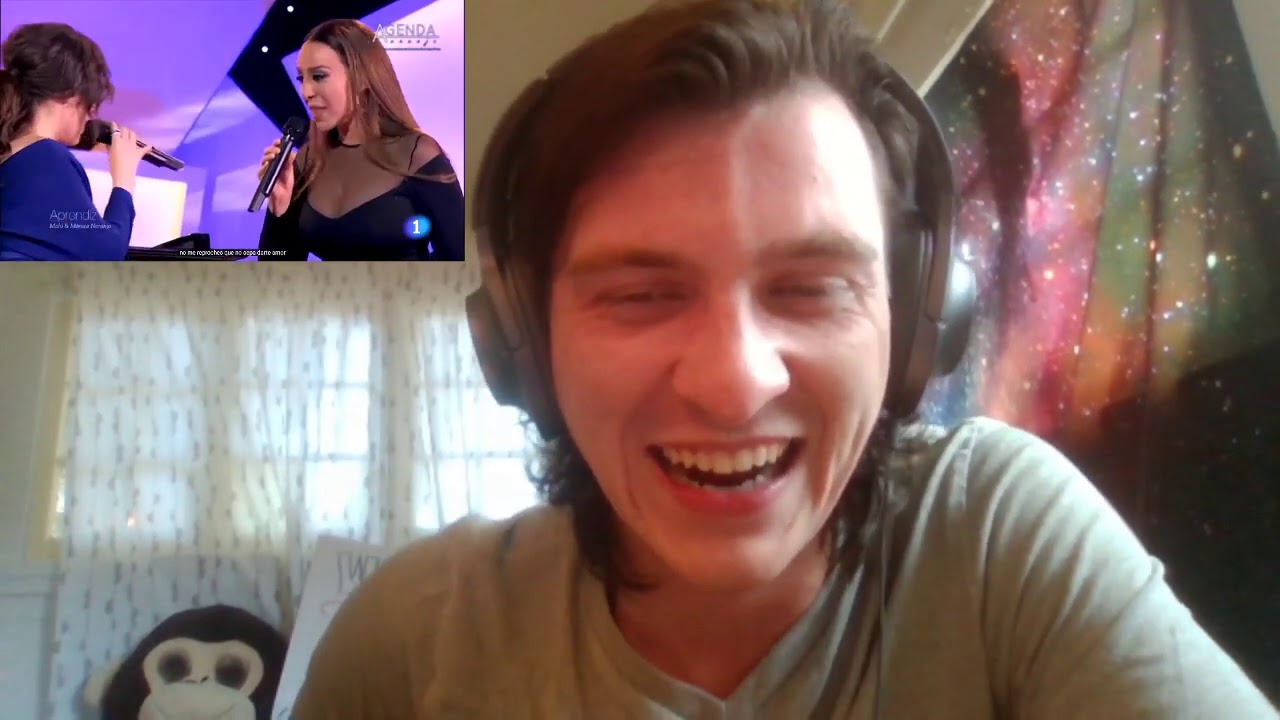 Mónica Naranjo & Malú - Aprendiz - Especial Malú 360º - Nochebuena 2015 (Reaction)