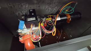 Inside a Hydraulic Elevator Modernization | Machine Room, Car Top & New Equipment