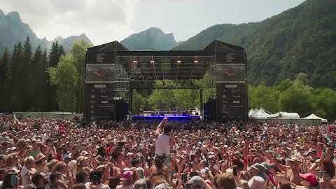 Thumbnail of 2025.07.20 Underwater : Mika at No Borders Music Festival