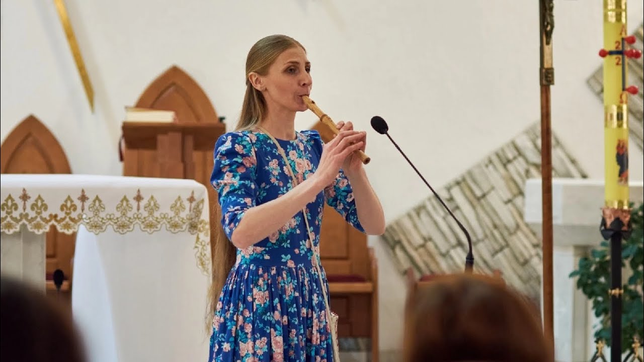 "Ридна мати моя", Александра Шерина (свирель) - YouTube