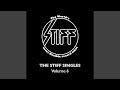 Miniature de la vidéo de la chanson Be Stiff (The Entire Ensemble - Recorded Live At Leeds University)