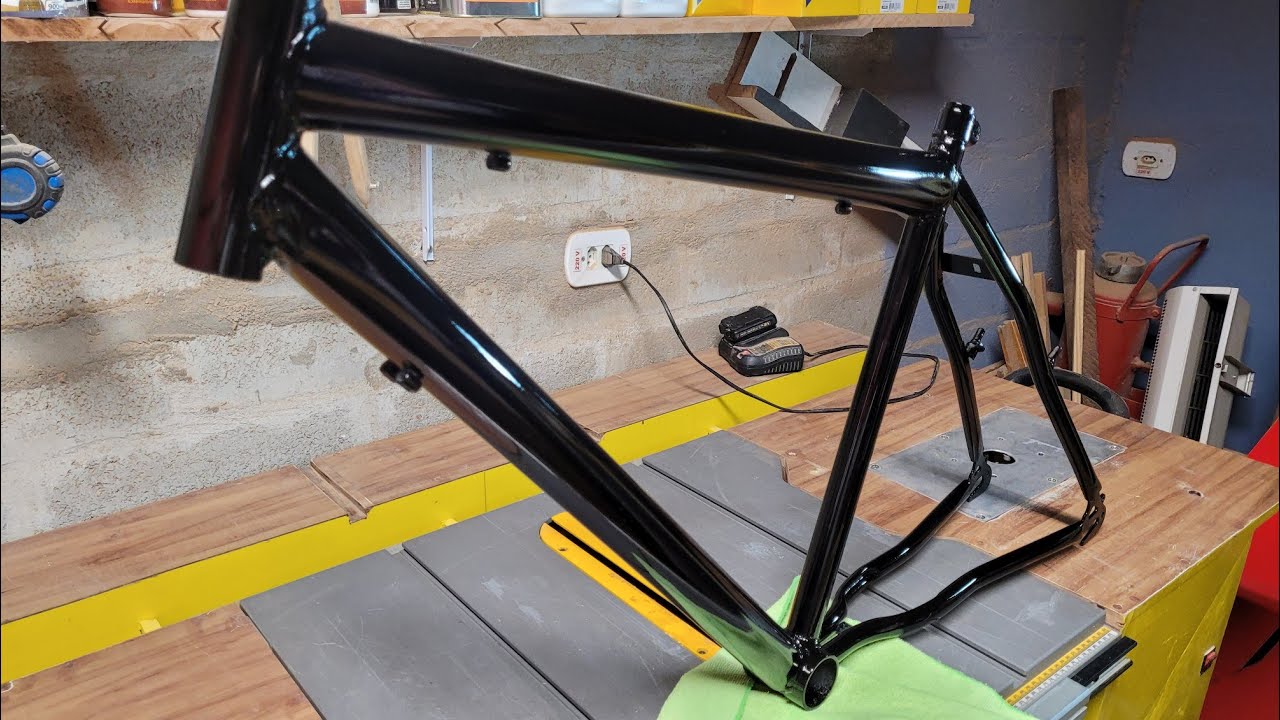 Desse jeito você consegue fazer uma pintura de fábrica na bicicleta,,how to paint a good bike